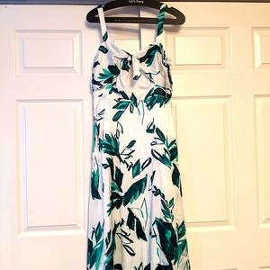NWT Midi flower dress